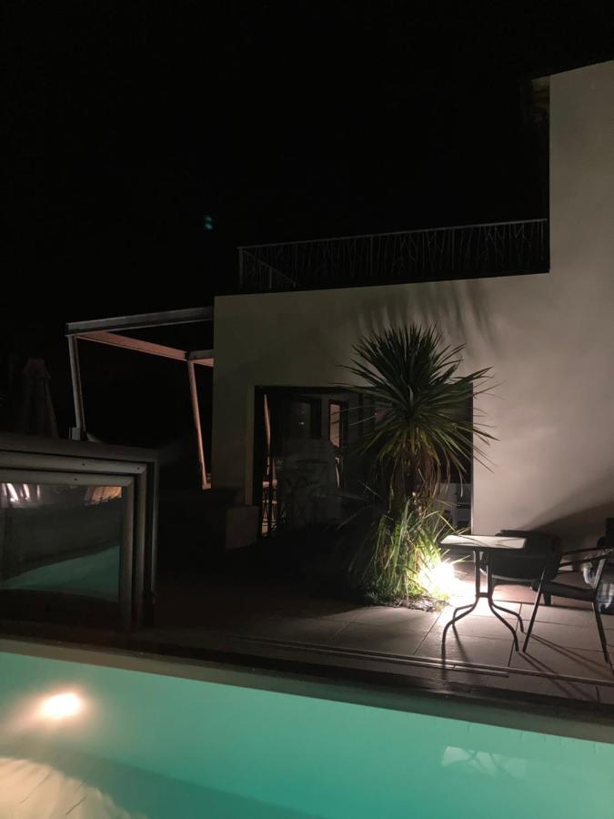 Desirad Hotel La Clisse Exterior photo